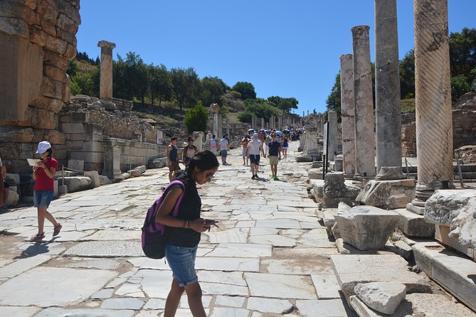 3-Hour Private Ephesus, Terrace Houses, Cruiser Only - Why a private Ephesus visit works well from Kusadasi