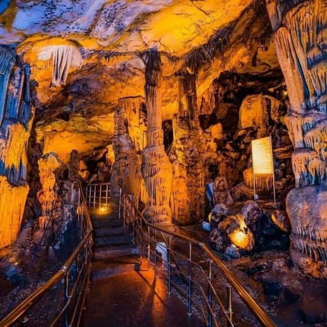 Alanya: Castle Tour with Damlatas Cave & Cable Car Options - The ride, the guide, and the group mood