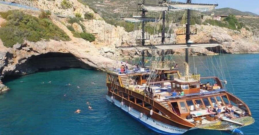 Alanya: Catamaran Boat Tour with Snorkeling and BBQ Lunch - Key points at a glance