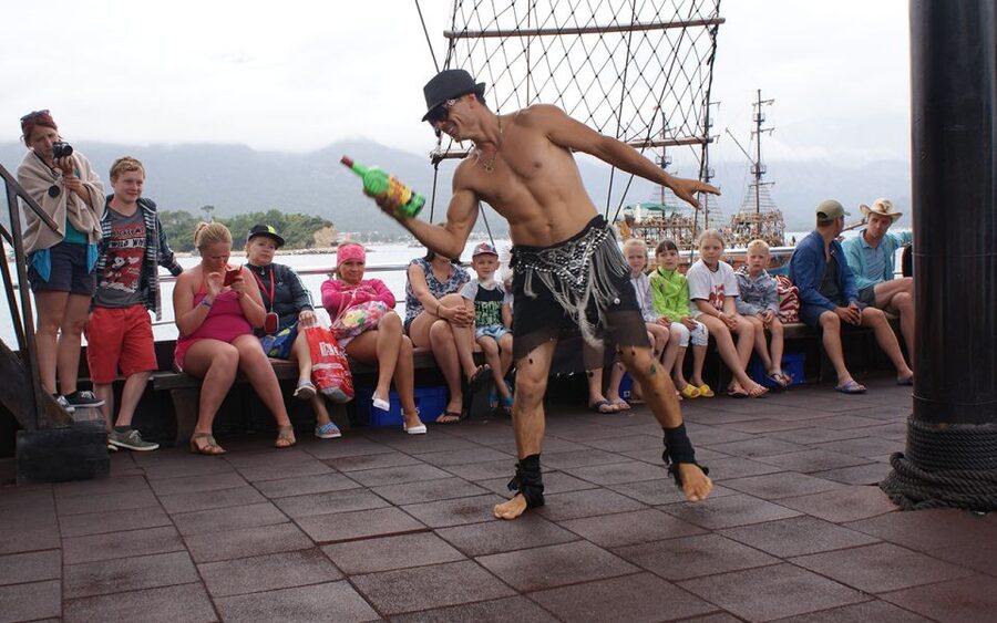 Alanya: Catamaran Boat Trip with Sunbathing and Swimming - Is $28 a fair price?
