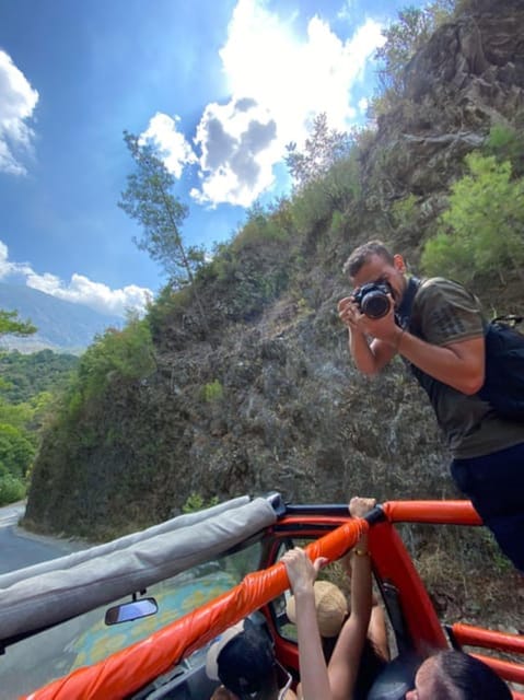 Alanya: City Tour with Cable Car and Damlatas Cave 3 in 1 - The vehicle ride is part of the character