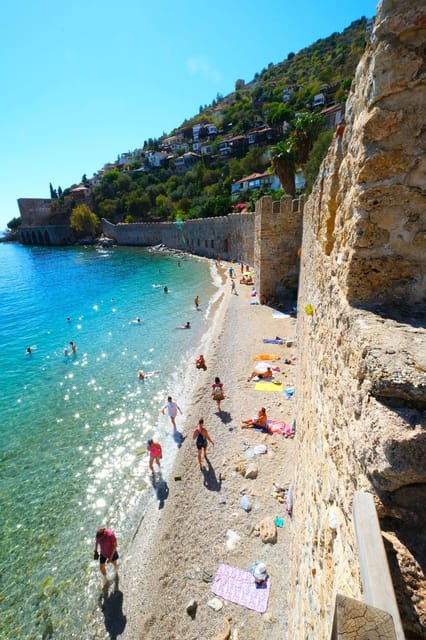 Alanya: City Tour with Cable Car and Damlatas Cave 3 in 1 - Who will enjoy this tour most?