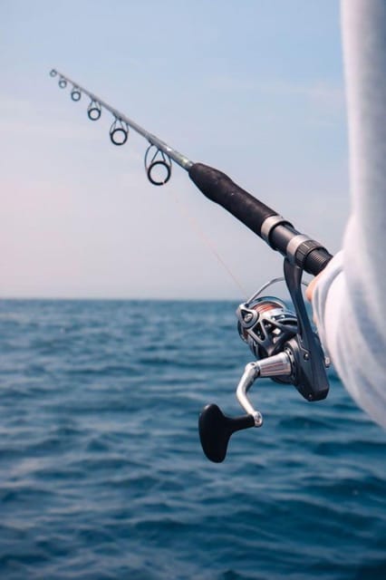Alanya: Fishing Tour with Equipment and Lunch - The boat, the crew, and the question of size