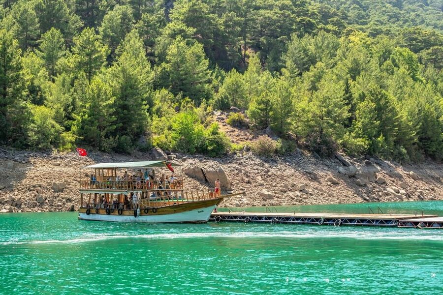Alanya: Green Canyon Boat Trip with Lunch and Hotel Pickup - Swim stops in the reservoir