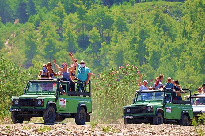 Alanya Jeep Safari with Dim River Lunch and Dim Cave - Water fights on the Taurus foothills