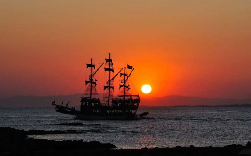 Alanya Optional Alcoholic Sunset Boat Cruise and Foam Party - Key points to know before booking