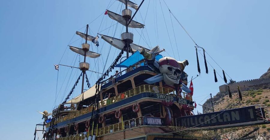 Alanya: Pirate Boat Tour w/ BBQ & Foam Party - Is $29 good value?