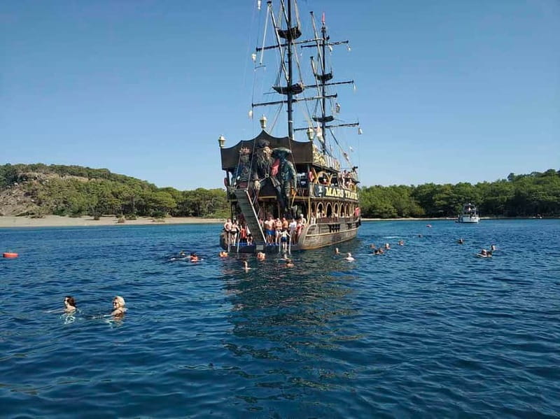 Alanya: Pirate Boat Trip with Meal, Drinks and Pickup Option - Key points before you book