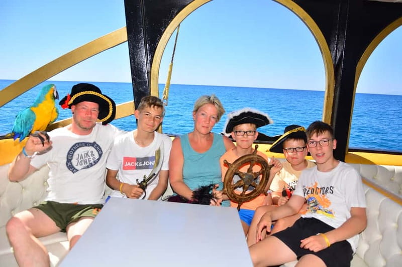 Alanya: Pirate Boat Trip with Meal, Drinks and Pickup Option - Bosphorus Cave, Lovers’ Cave, and Maiden Cave