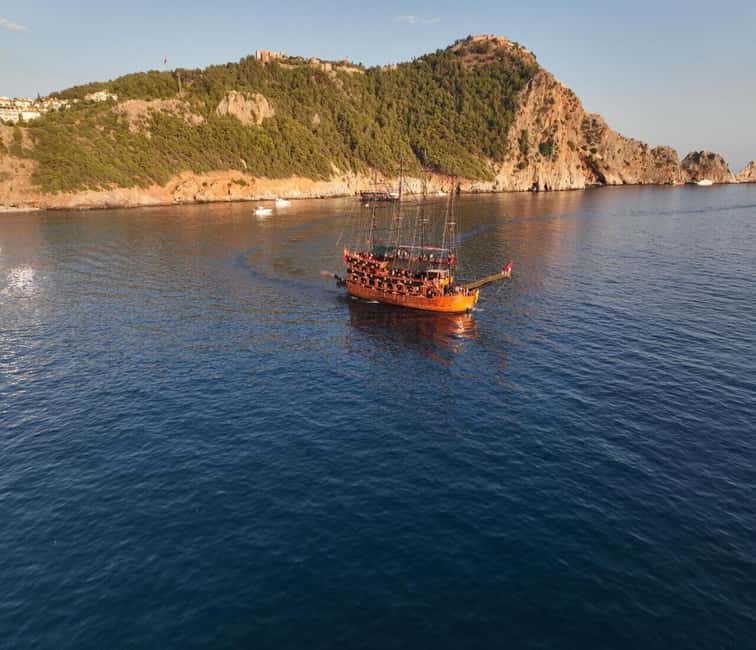 Alanya: Pirate Boat with Lunch and Unlimited Drinks - Lunch, drinks, and what you really get for $15