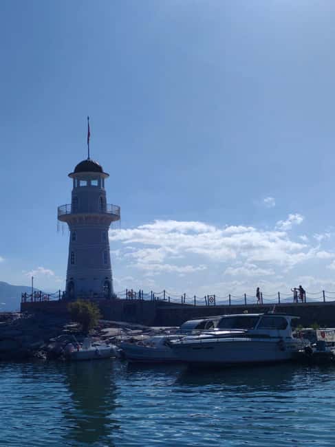 Alanya: Pirate Boat with Lunch and Unlimited Drinks - The timing problem you should plan around