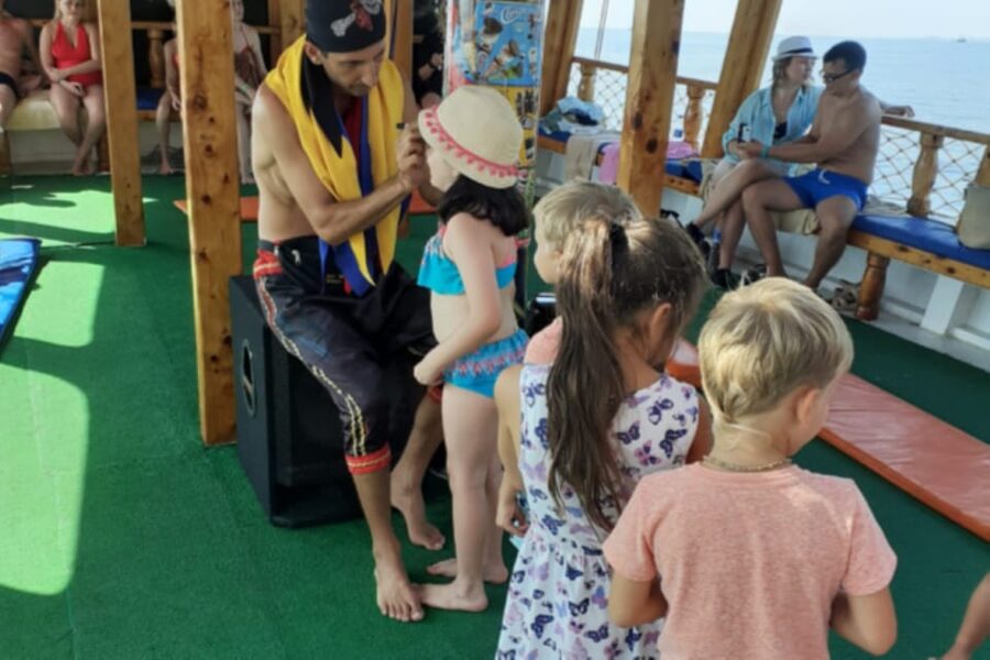 Alanya: Pirate Ship Cruise with Food and Swimming Stops - Who will enjoy this Alanya cruise?