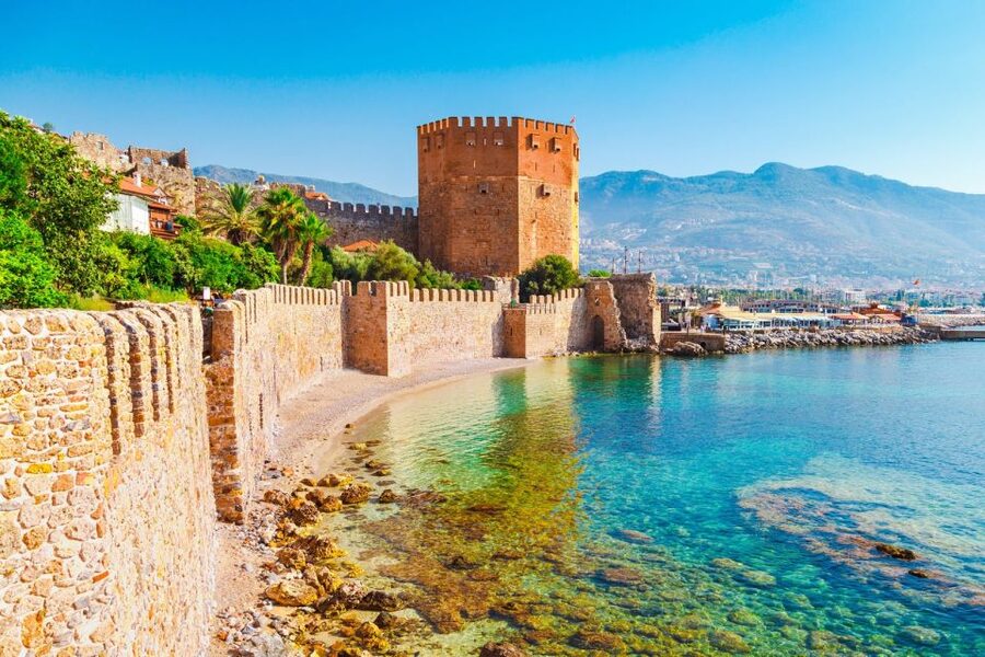 Alanya: Relax Boat Trip With Lunch & Swimming - Pirates Cave, Lovers Cave, and Phosphorus Cave