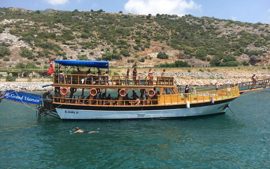 Alanya Relaxing Family Boat Tour Without Foam And Loud Music - Swimming in Coves Away From the Main Beaches