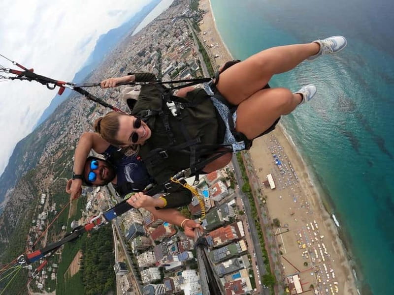 Alanya: Tandem Paragliding Experience with Video Option - Safety briefing and getting ready to fly