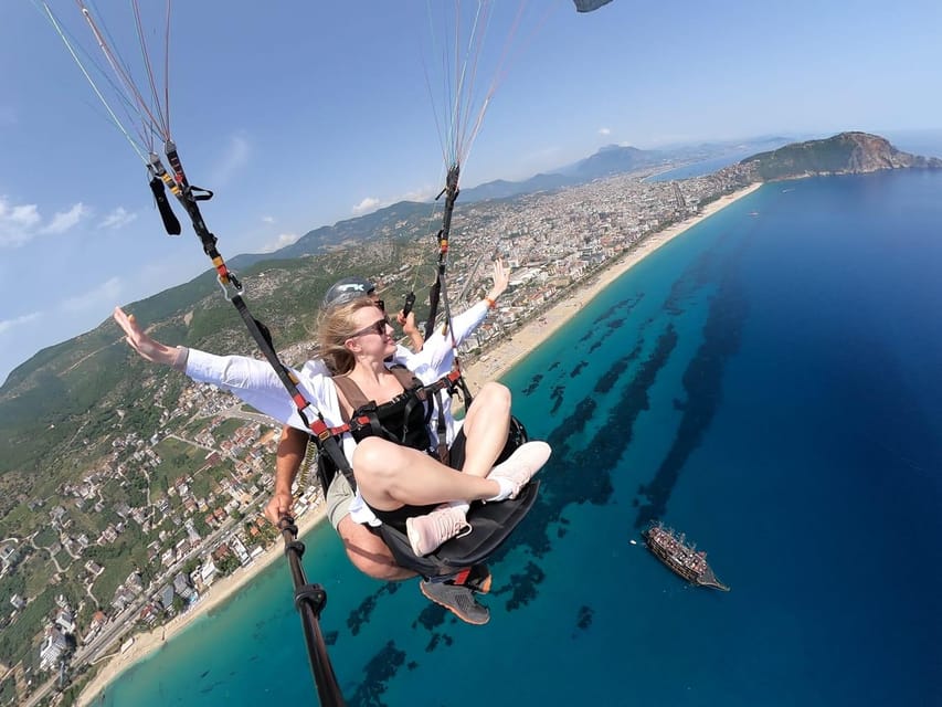 Alanya: Tandem Paragliding Flight to Cleopatra Beach - Practical booking advice for a smoother outing