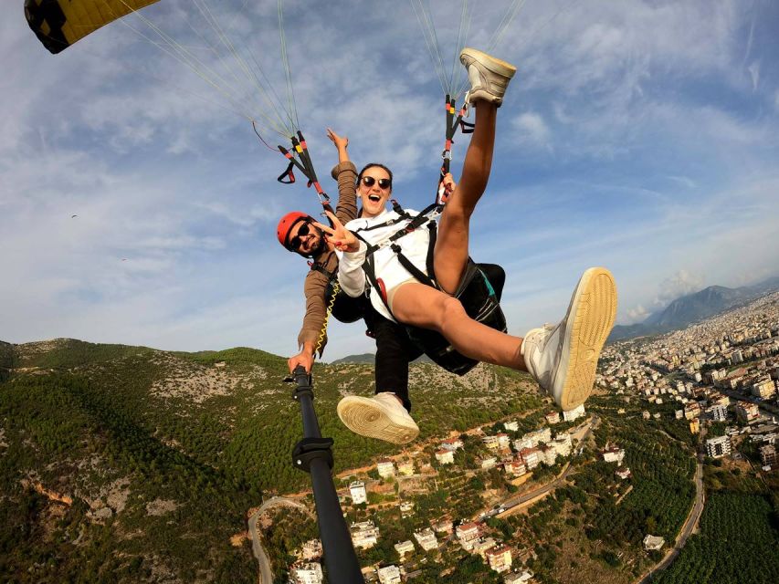 Alanya: Tandem Paragliding with Hotel Pickup - Landing on Cleopatra Beach
