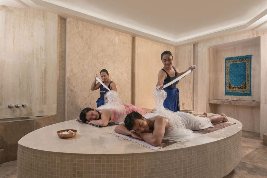 Alanya Turkish Bath – 4 Hammam Options for Pure Relaxation - Arriving at the Alanya marina