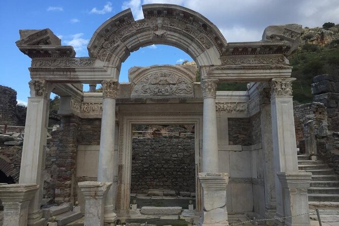 ALL INCLUSIVE Private Ephesus, House of Virgin Mary with lunch - What the $169 price covers