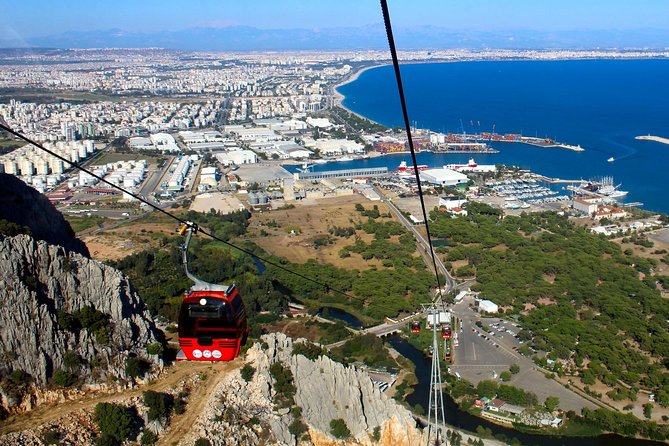 Antalya: City Tour with Boat Trip, Old Town & Waterfalls - Guides, vehicles, and group comfort