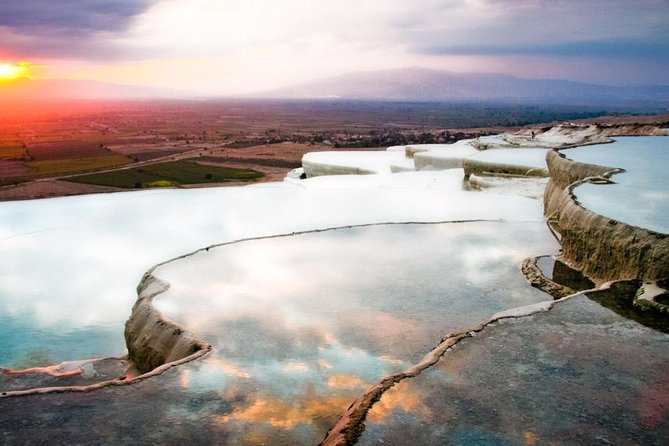 Antalya: Full-Day Pamukkale and Hierapolis Tour & Lunch - Hierapolis, the spa city above Pamukkale