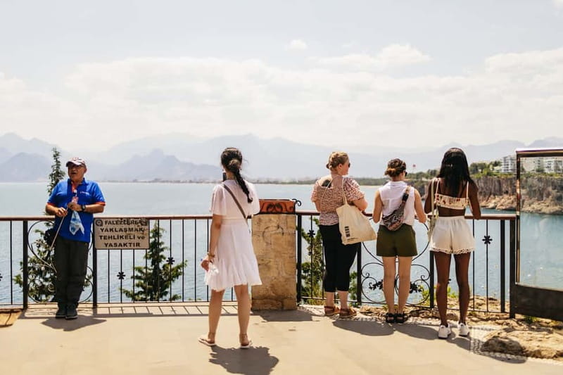 Antalya: Guided City Tour with Top 2 Waterfalls incl. Lunch - Two hours to make Kaleiçi your own