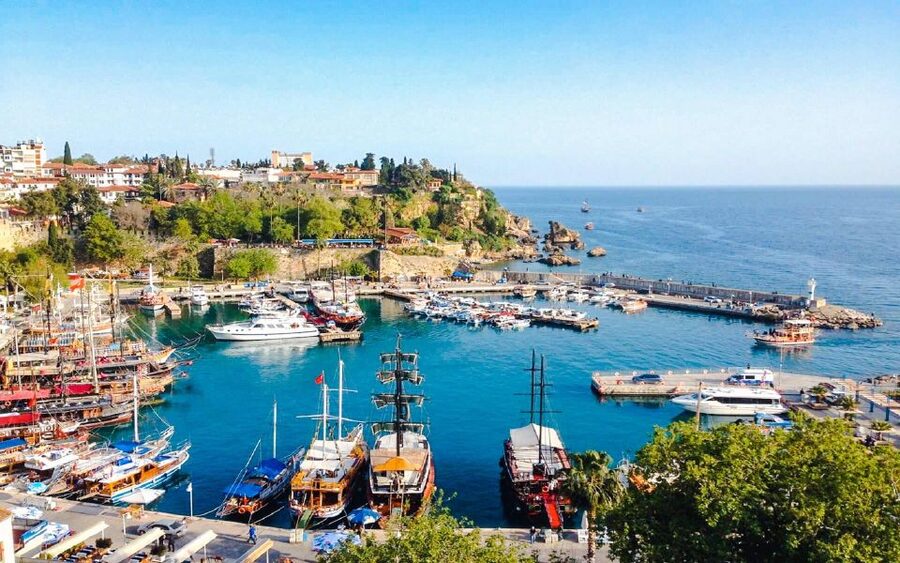 Antalya: Guided Old Town Tour with Boat Trip and Lunch - A short cruise from Antalya’s old harbor