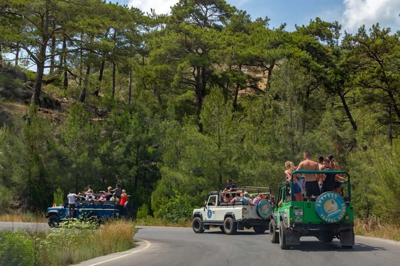 Antalya: Jeep Safari Adventure w/Lunch at Local Restaurant - Dust, music, and water fights on the road