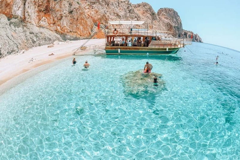 Antalya/Kemer: Adrasan Suluada Island Boat Tours with Lunch - Boarding the boat in Adrasan
