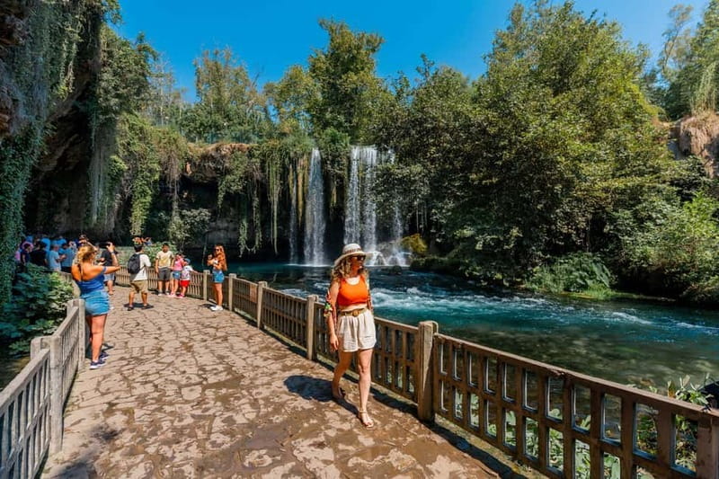 Antalya/Kemer: City Tour w/Olympos Cable Car, Boat & Lunch - Kaleiçi, Hadrian’s Gate, and the Fluted Minaret