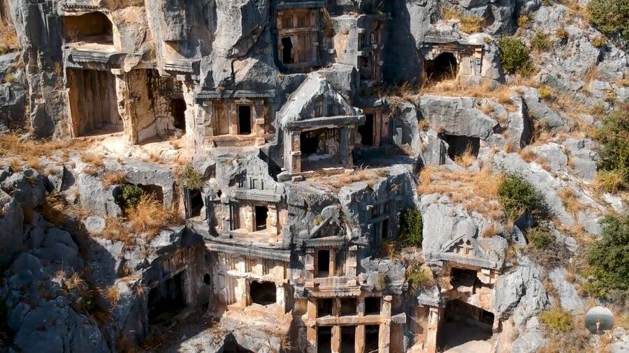 Antalya/Kemer: Kekova Sunken City, Demre & Lycia Day Tour - St. Nicholas Church and the Story Behind Santa Claus