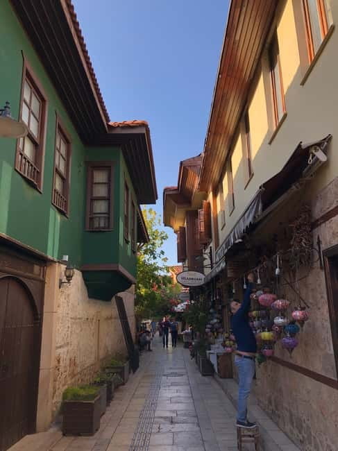 Antalya: Old Town Walking Tour with Dessert Tasting - What Önder adds to the walk