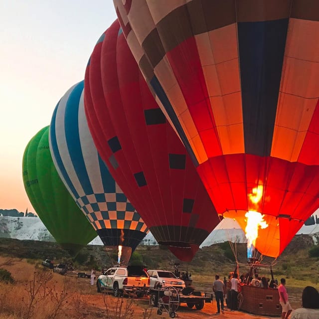 Antalya: Pamukkale Guided Tour With Optional Balloon Flight - The optional balloon flight over the terraces