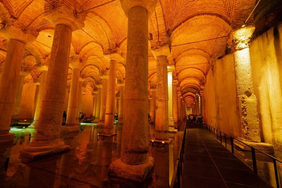 Basilica Cistern Guided Tour & Skip the Line Ticket - How long the experience really takes