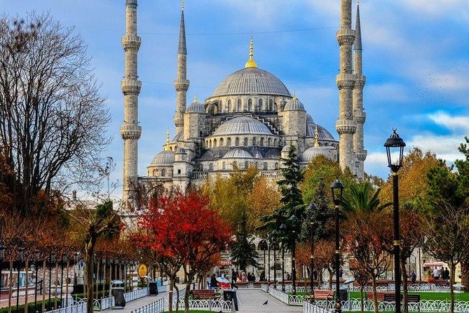 Best of Istanbul 1, 2 or 3-Day Private Guided Istanbul Tour - Day one: Sultanahmet, Hagia Sophia, and the old imperial center