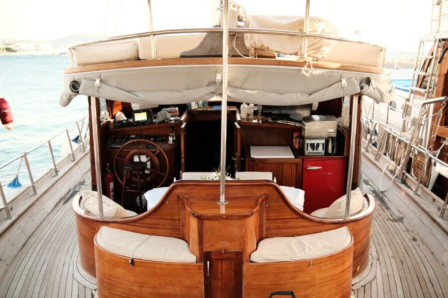 Bodrum: All-day Private Boat Cruise with Lunch - A private day with room for your own routine
