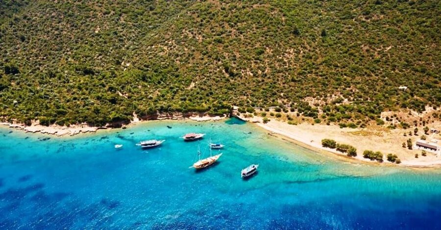 Bodrum Boat Tour with Lunch: Beaches and Islands - The ride along Bodrum’s Aegean coast