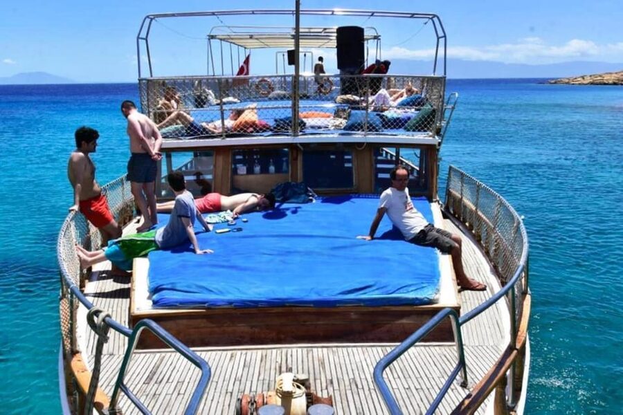 Bodrum Boat Tour with Lunch: Beaches and Islands - Rabbit Bay and its namesake residents