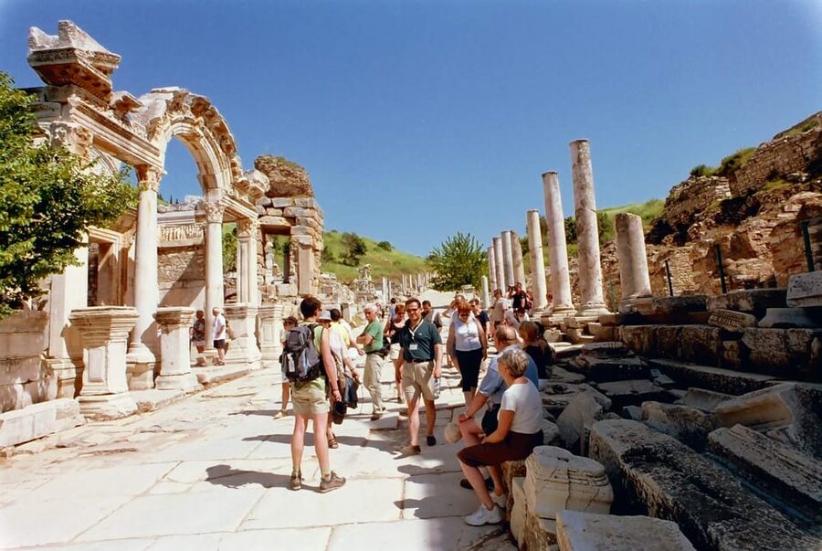 Bodrum: Ephesus, Selcuk, & Virgin Mary House Tour w/ Lunch - Who should book this Ephesus excursion?