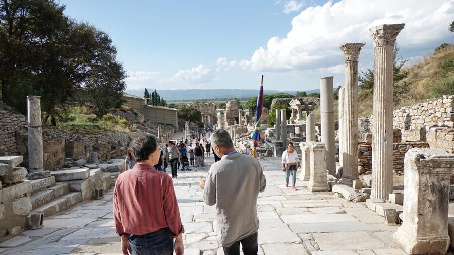 Bodrum: Ephesus, Selcuk, & Virgin Mary House Tour w/ Lunch - Early pickup and the long ride from Bodrum