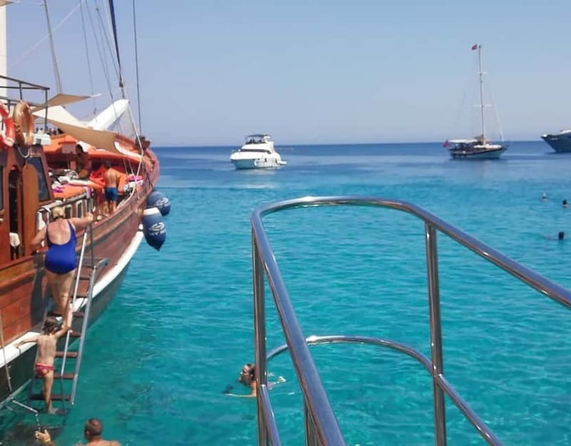 Bodrum: Karaada Boat Cruise with Lunch - Karaada and the optional mineral springs