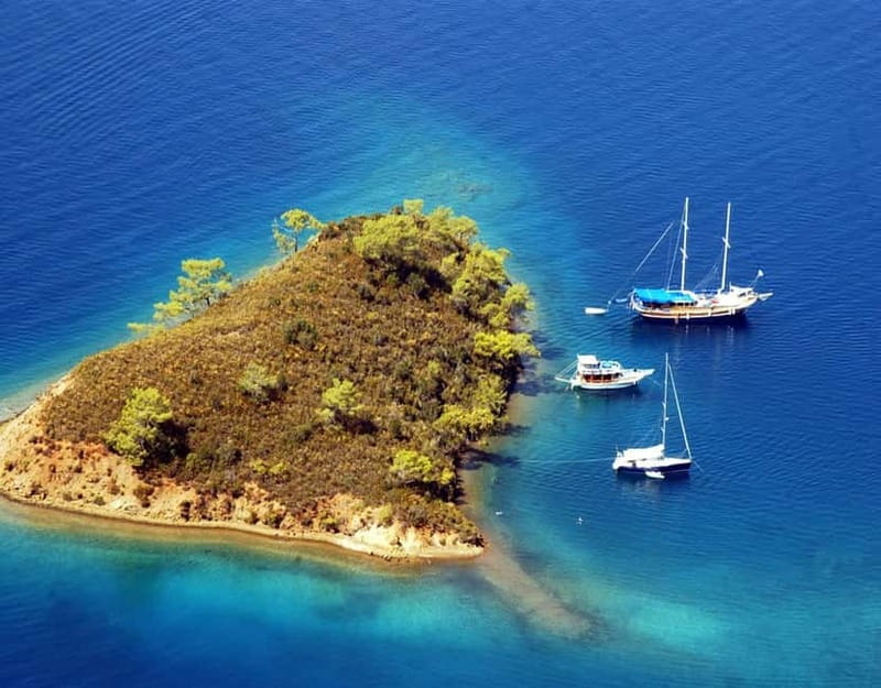 Bodrum: Karaada Boat Cruise with Lunch - Rabbit Island for a slower swimming break