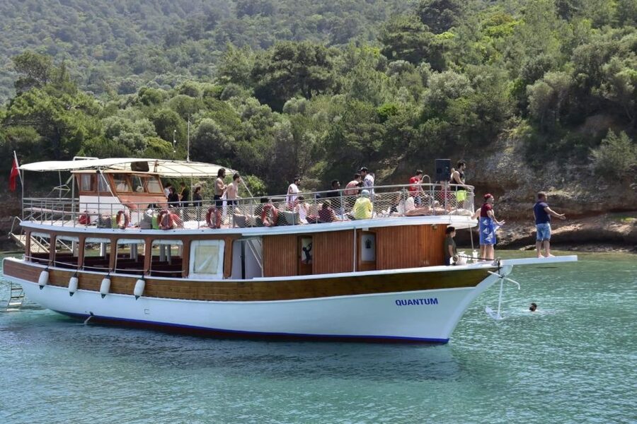 Bodrum: Orak Island Boat Tour with Swim Stops and Lunch - Tavşan Burnu: a quiet final cove