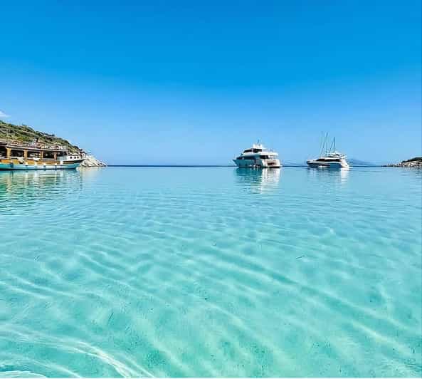 Bodrum: Orak Island Boat Trip with Lunch & Optional Transfer - Lunch on deck, with realistic expectations