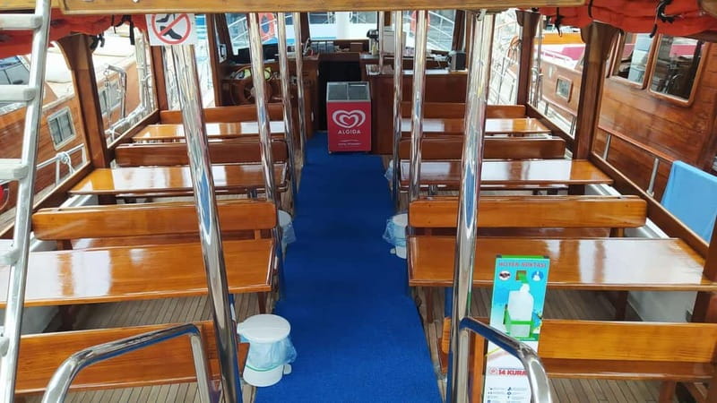 Bodrum: Orak or Black Island Boat Tour with Lunch - Meteor Bay and the story beneath you