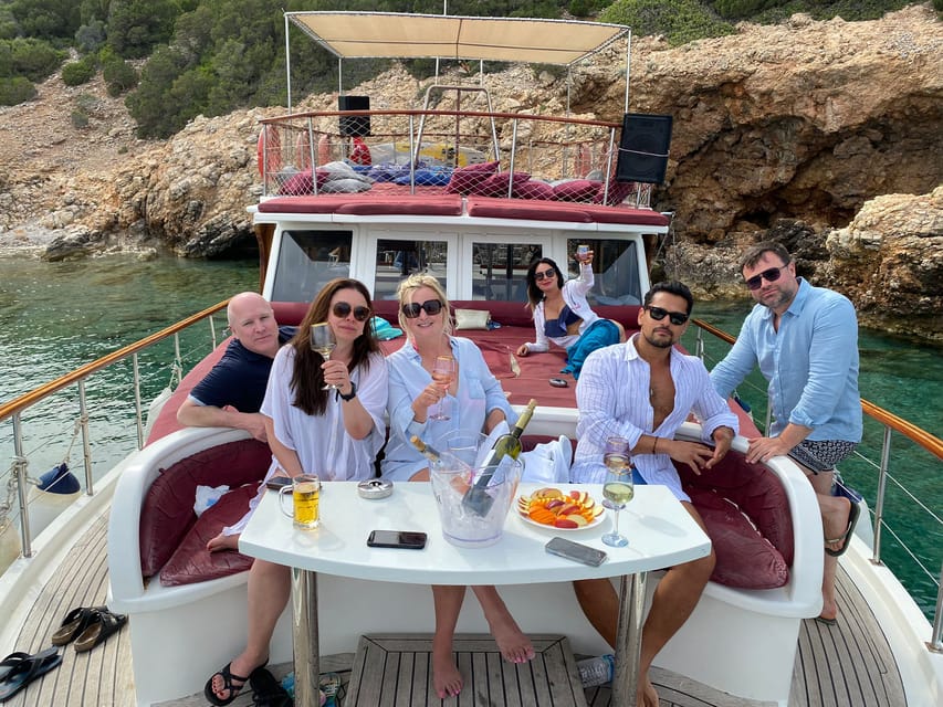 Bodrum: Peninsula Private Boat Tour with Lunch - Who will enjoy this Bodrum day