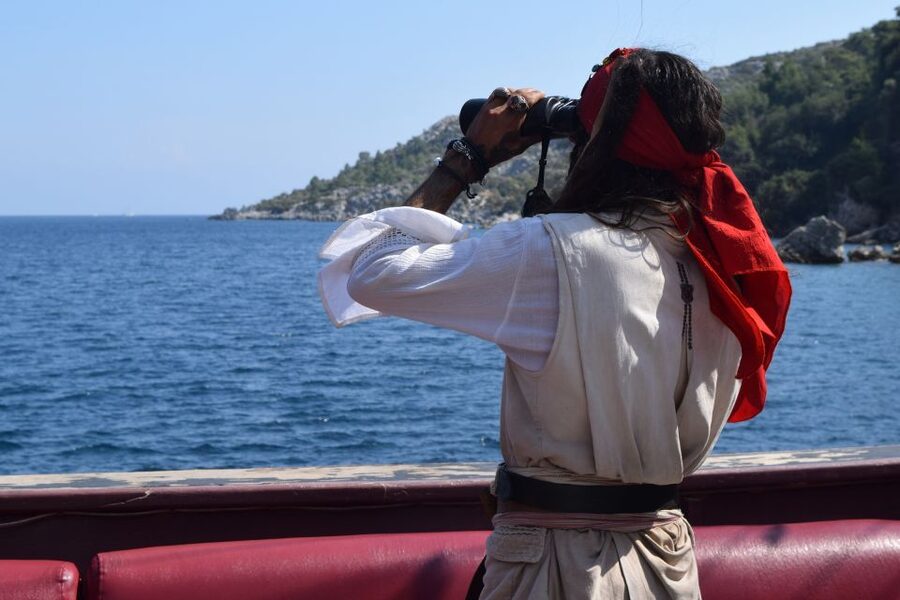 Bodrum: Pirate Boat Cruise with Lunch and Drinks - Key points to know before you book