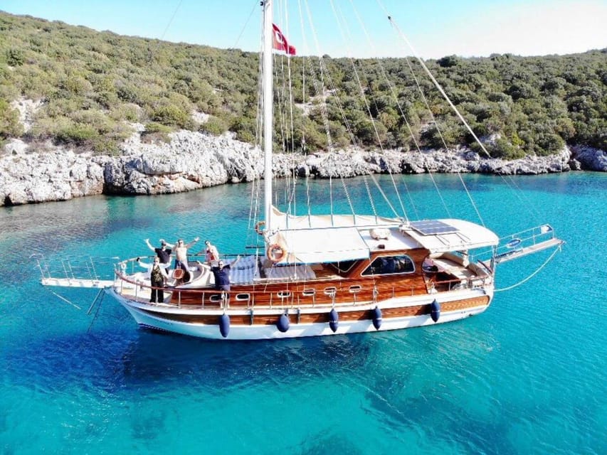 Bodrum: Private Gulet Tour with Lunch - Should you book the private gulet tour?