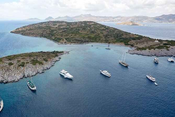 Bodrum: Private Gulet Tour with Lunch - Leaving Bodrum Harbour at 11:00
