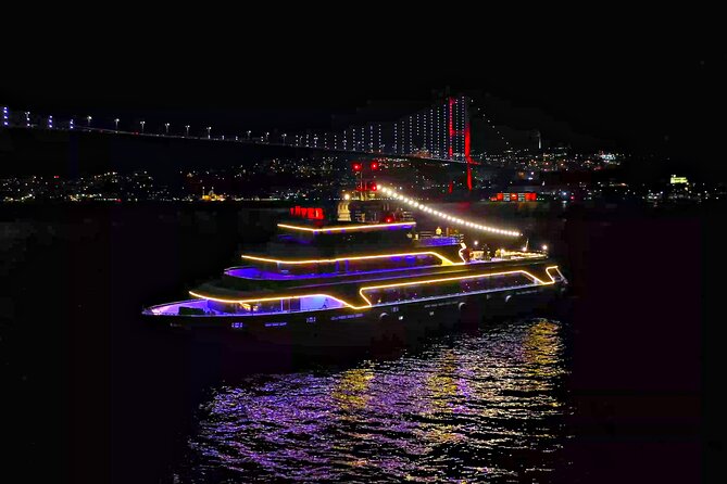 Bosphorus Dinner Cruise with Show and Private Table - A night on the Bosphorus, with dinner in motion